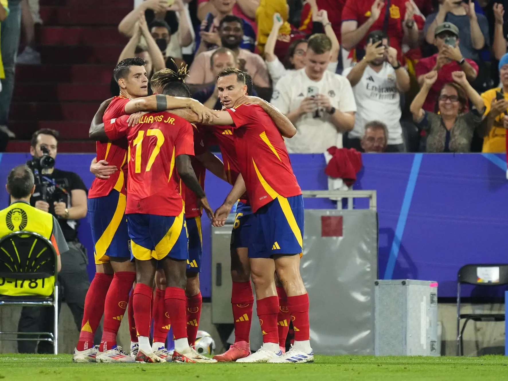 最新比分！欧洲国家足球团体赛直播